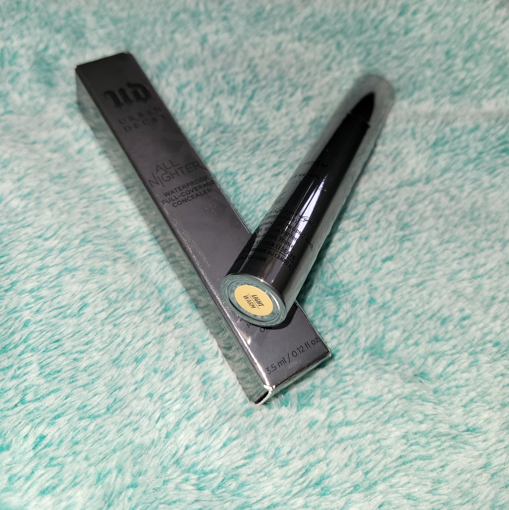 Urban Decay All Nighter Concealer ♡ Light-Warm
